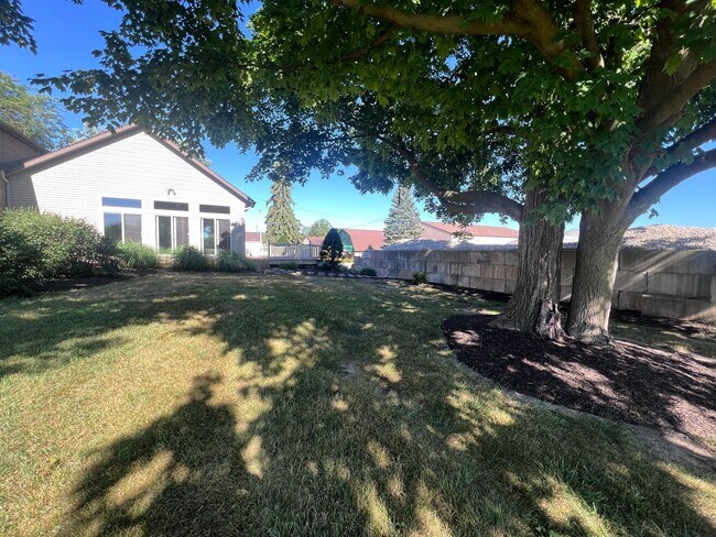 Building Photo - Spacious Four Bedroom Home in Byron Center!
