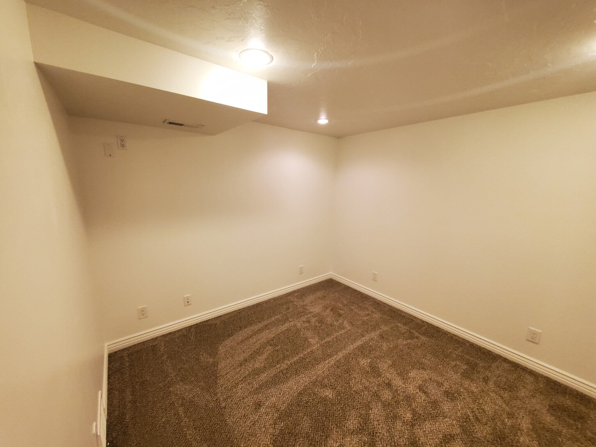 Building Photo - 4785 W Dorilee Dr
