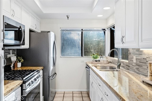 Building Photo - 56 Windjammer