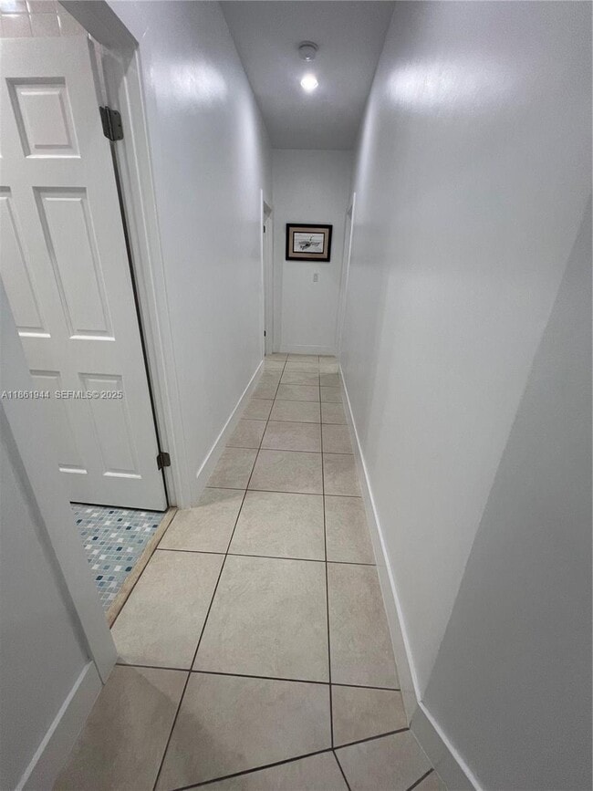 Building Photo - 7760 Aviation Blvd