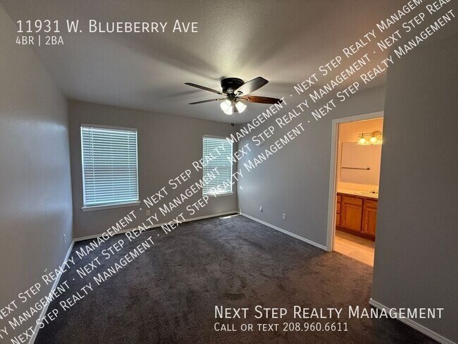 Building Photo - 11931 W Blueberry Ave