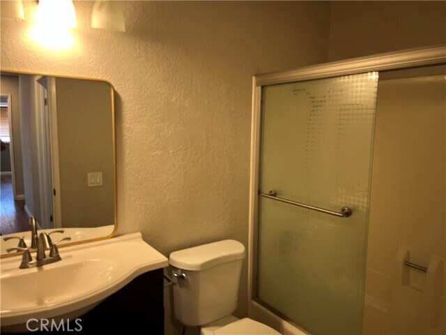 Building Photo - 21822 Raintree Ln
