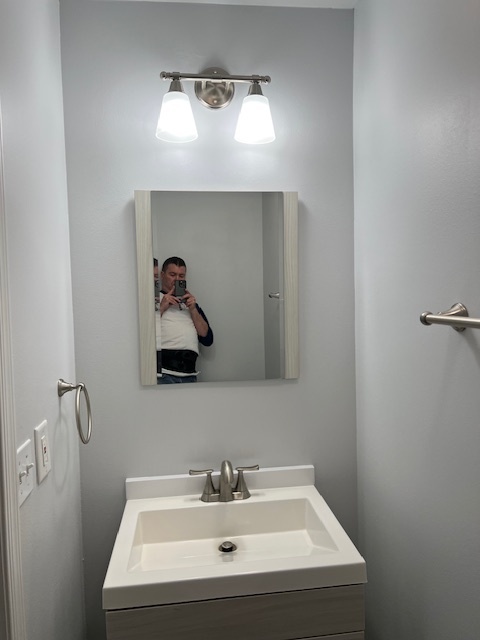 1st Floor Powder Room Mirror, Light Fixture, Vanity, Sink, Faucet, Freshly Painted - 4444 E Belleview St