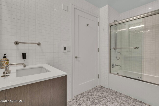 Building Photo - 30 Melrose Terrace