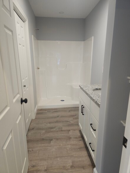 Building Photo - 32 West St