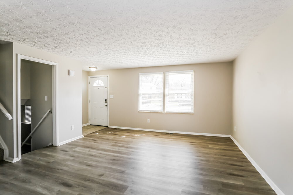 Building Photo - 2616 Saugus Cir