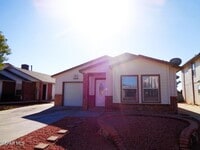 Building Photo - 12348 Tierra Humeda Dr