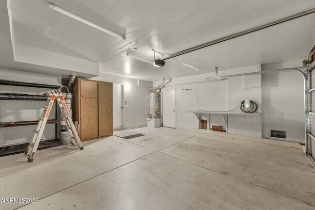 Building Photo - 7554 Wheeldale Cir
