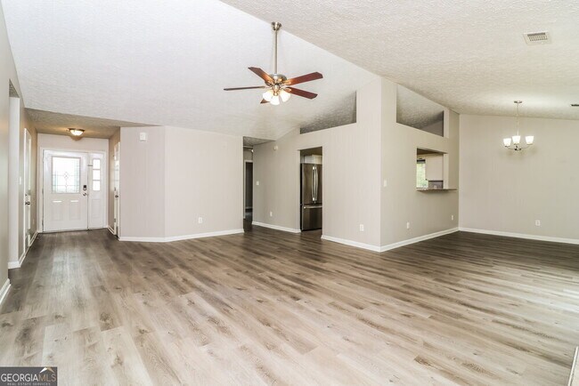 Building Photo - 3103 Waterford Ct
