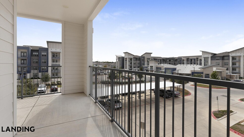 Building Photo - 14015 Univ Pass