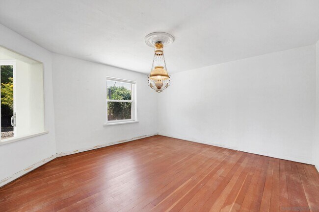 Building Photo - 2530 Pruett Dr