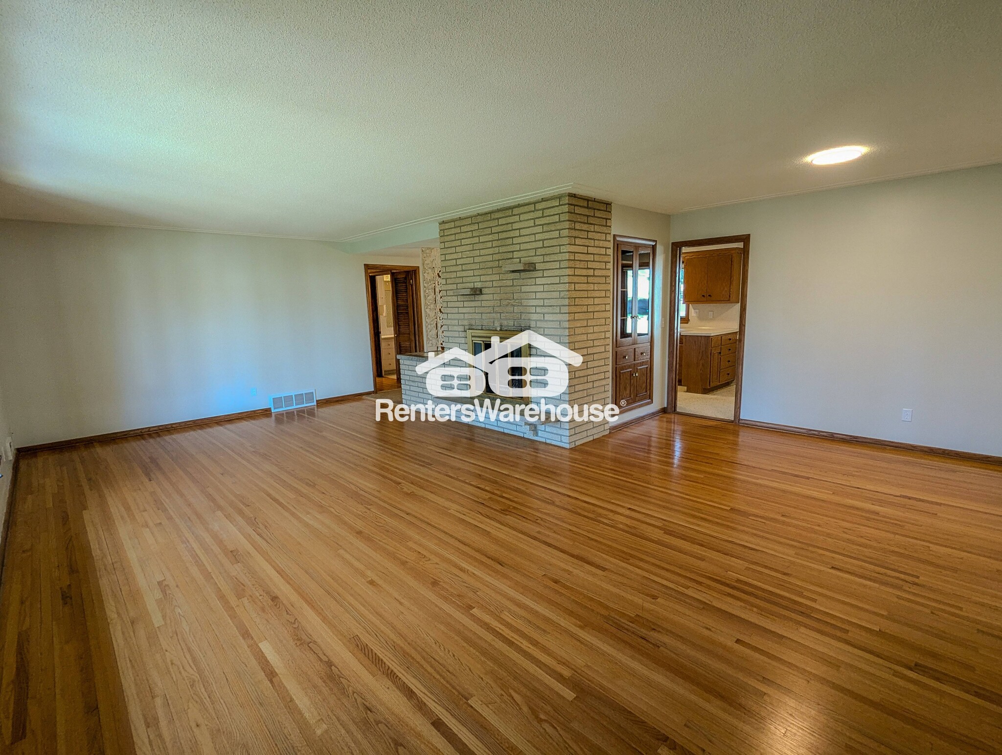 Building Photo - 5716 W 68th St