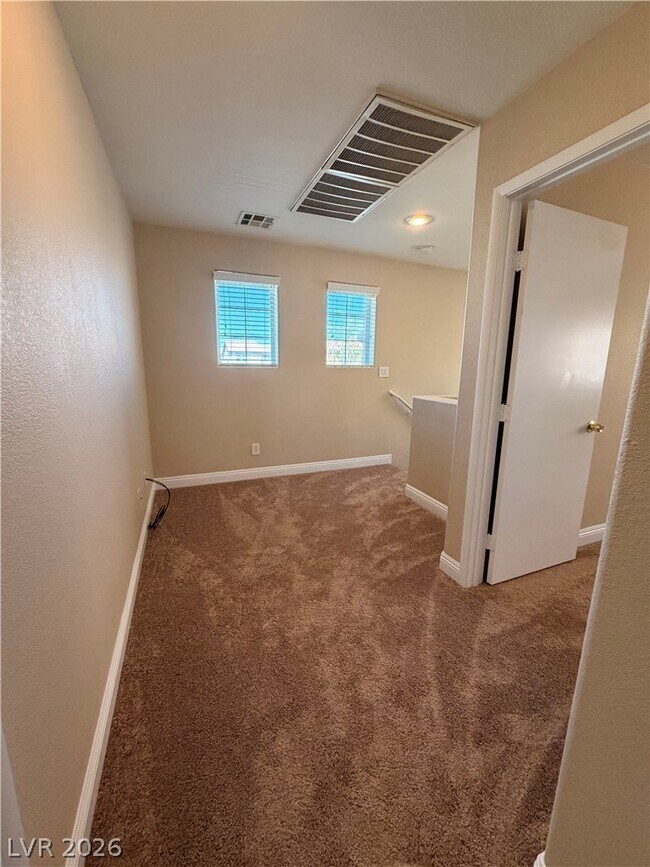 Building Photo - 8324 W Sapphire St