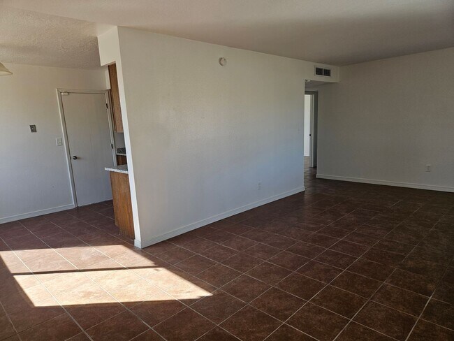 Building Photo - Great home in east El Paso