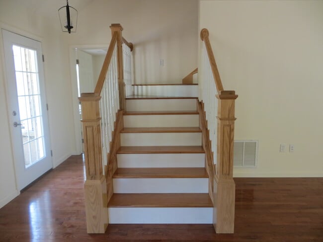 Building Photo - 28 Holler Rd