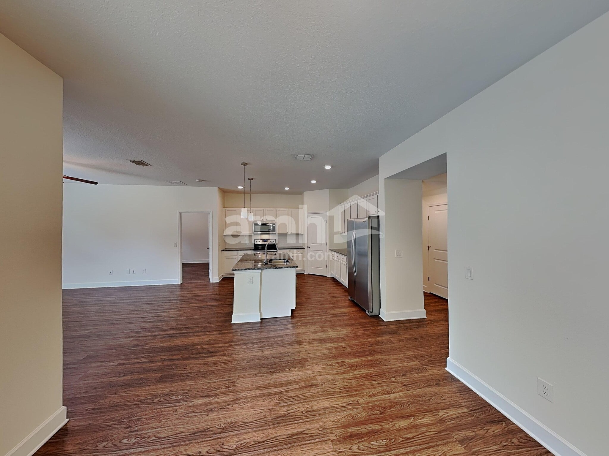 Building Photo - 233 Crestrun Loop