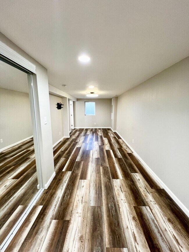 Building Photo - 1515 Mautenne Dr