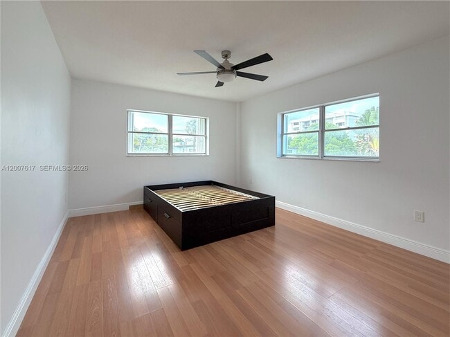 Building Photo - 1075 92nd St