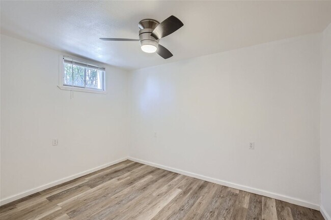 Building Photo - 2130 5th Avenue