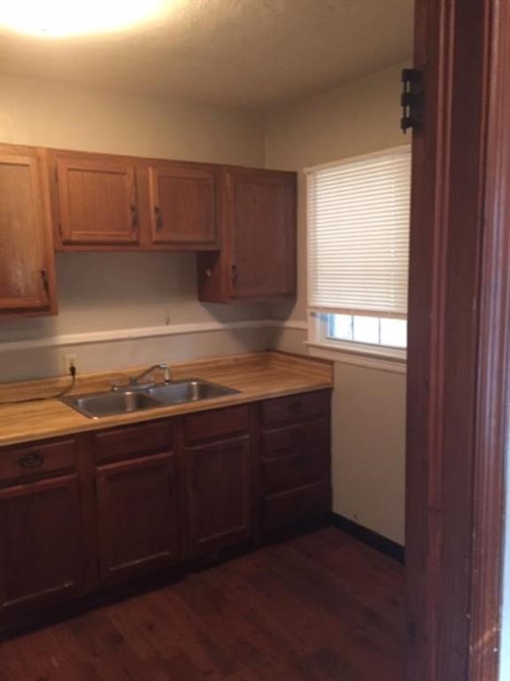 Building Photo - 2359 Vermillion Dr