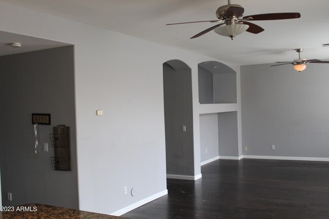 Building Photo - 15876 W Sonora St