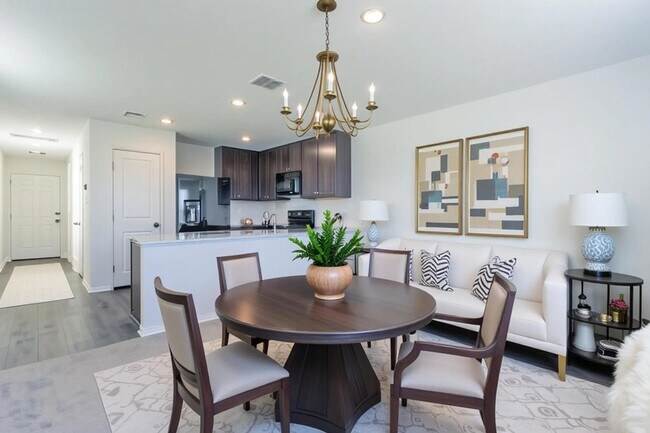 Building Photo - 460 Marty Allen Lp