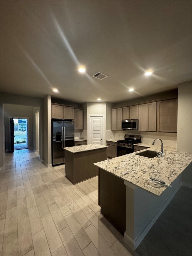 Building Photo - 3131 Boulder Rdg Dr