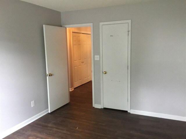Building Photo - 9024 Little Hampton Pl