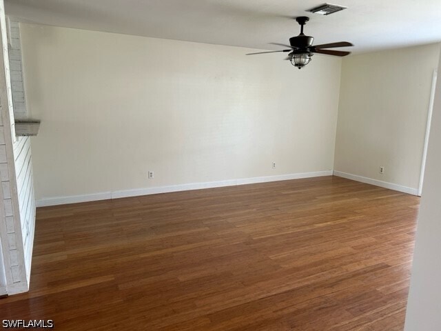 Building Photo - 656 Palm View Dr