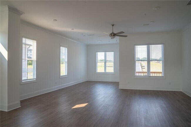 Building Photo - 1516 Westend Wy