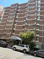 Building Photo - 1420 N St NW