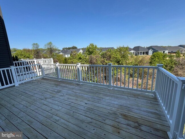 Building Photo - 9704 Glassy Creek Way