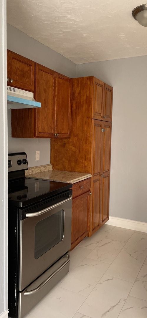 Building Photo - 3/1 Home for rent