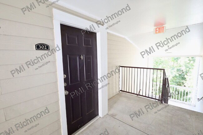 Building Photo - 604 Bristol Village Dr