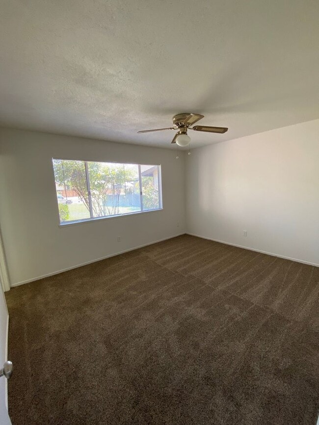Building Photo - 4409 Adidas Ave
