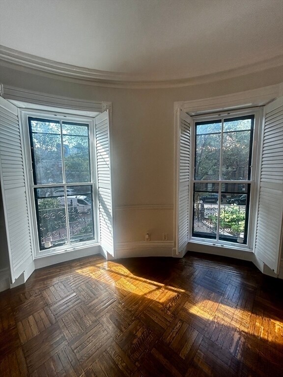 Building Photo - 81 Mt Vernon St