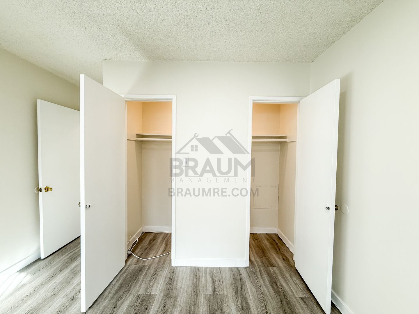 Building Photo - 5433 Sepulveda Blvd