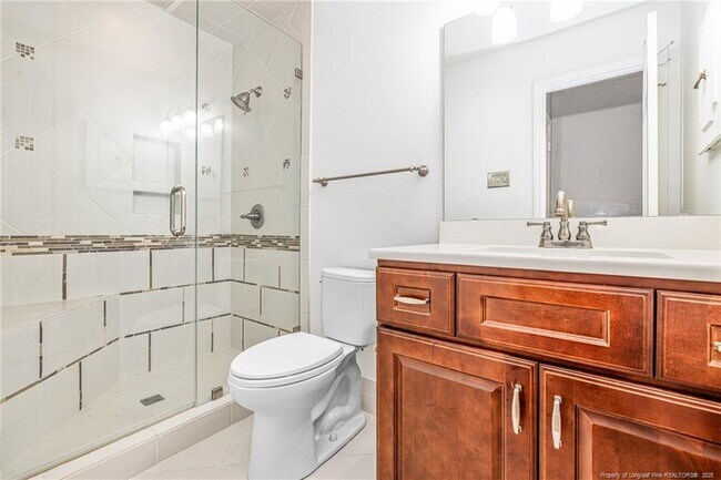 Building Photo - 2818 Millbrook Rd