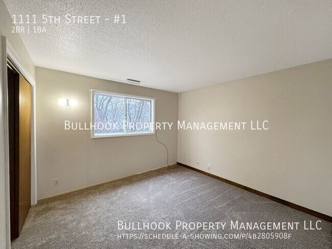 Building Photo - 1111 5th St