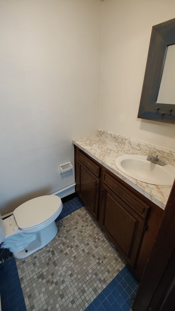 Building Photo - *Recently Updated 2BD/1.5BA Single Family Home Available for Rent in Mt Washington*