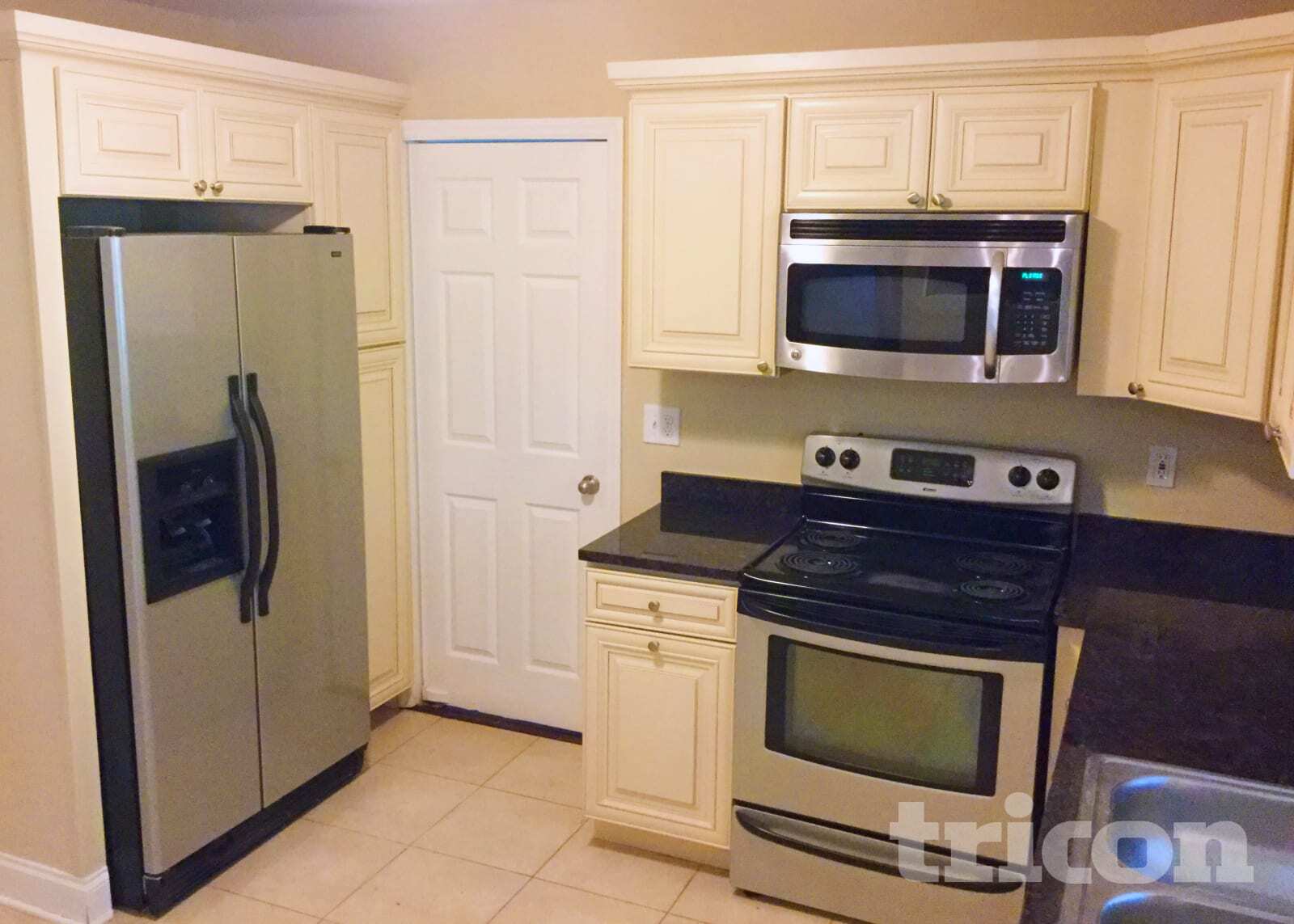 Building Photo - 7111 Amarillo Dr