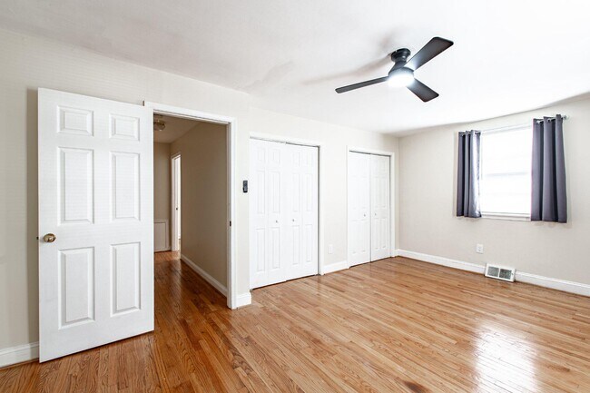 Building Photo - 430 N Patrick St