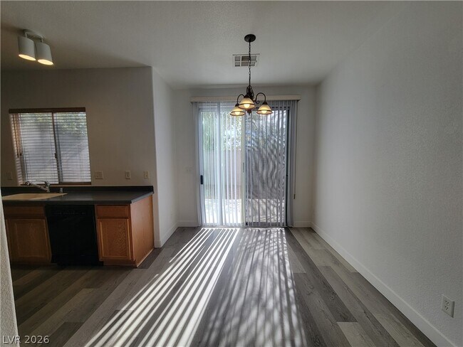 Building Photo - 3274 Bronze Leaf St