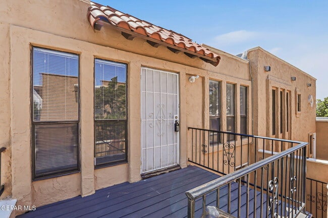 Building Photo - 10604 Springwood Dr