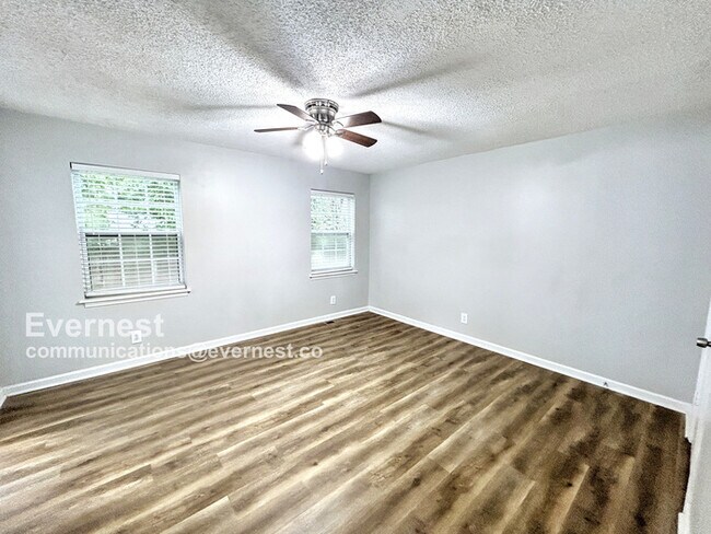 Building Photo - 4280 Valley Grove Dr