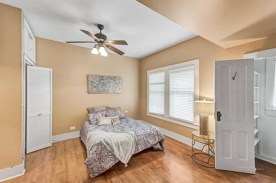 Master Bedroom - 10152 FM949