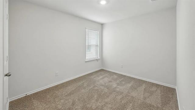 Building Photo - 505 Lansdowne Dr