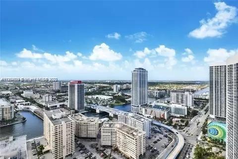 Building Photo - 1850 S Ocean Dr