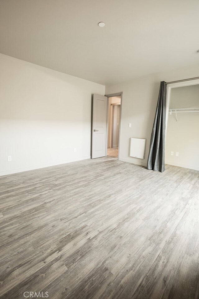 Building Photo - 210 Laurel St