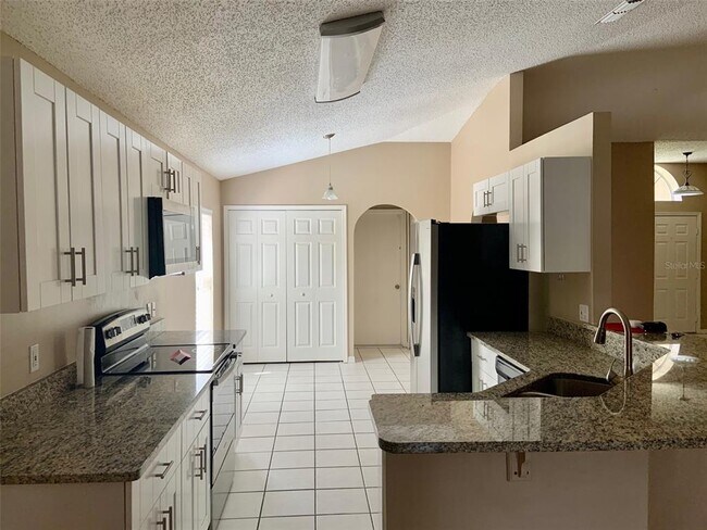 Building Photo - 107 Spanish Bay Dr